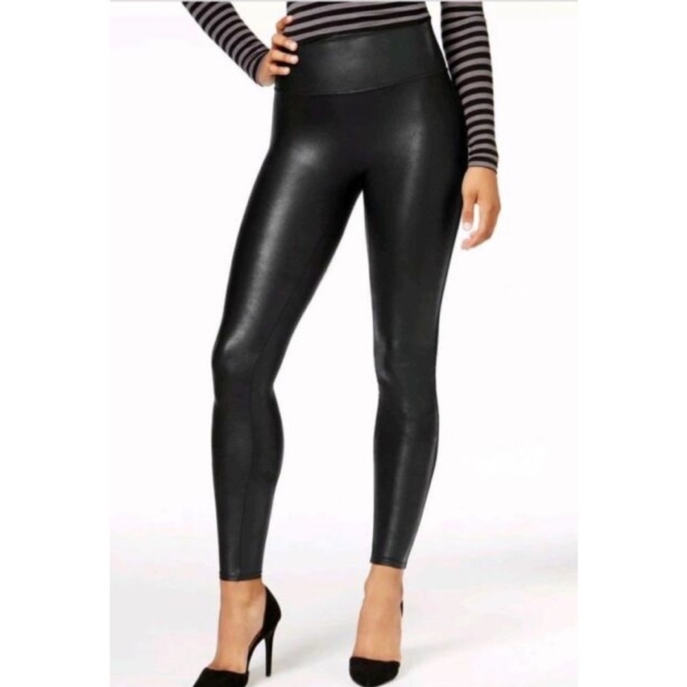 SPANX Faux Leather Leggings Size Large